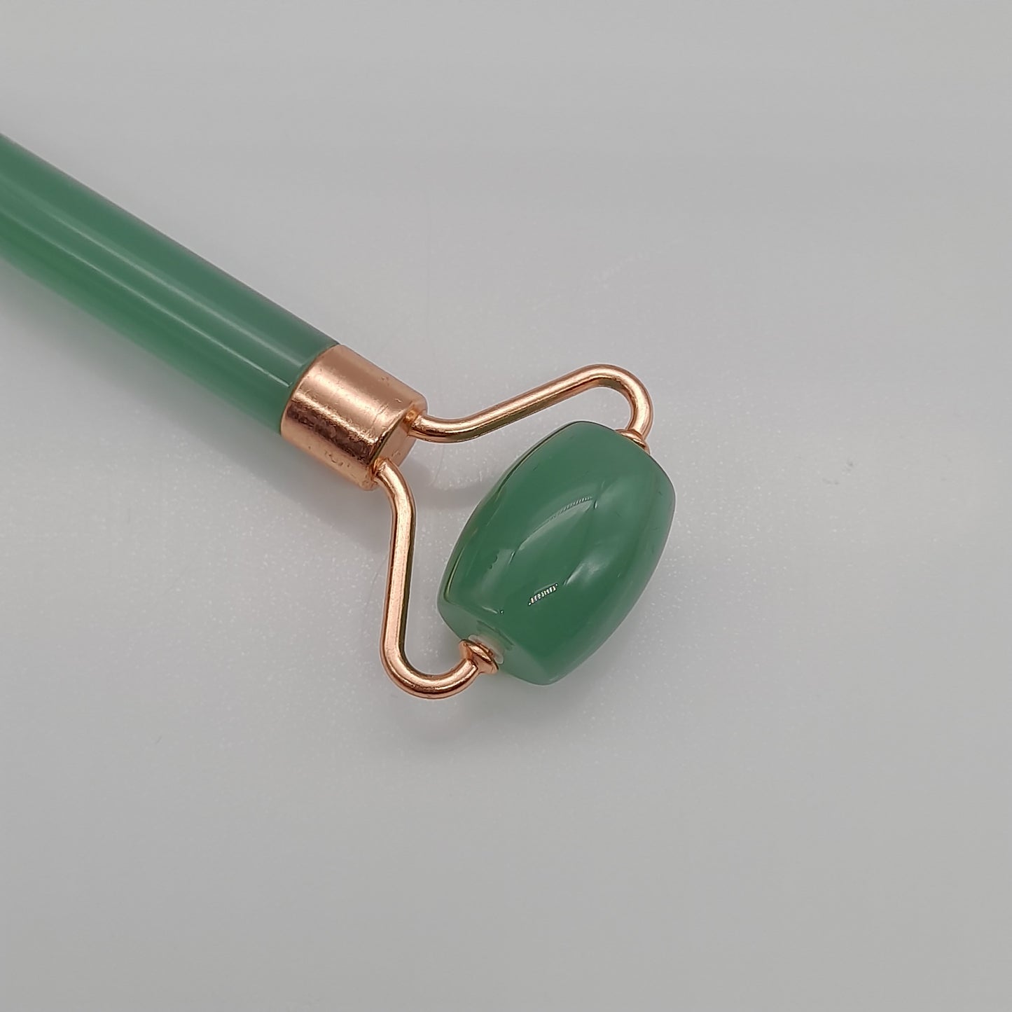 KIT BEAUTÉ MASSAGE ANTI-ÂGE : ROULEAUX + GUA SHAS EN RÉSINE - 2 COULEURS AU CHOIX