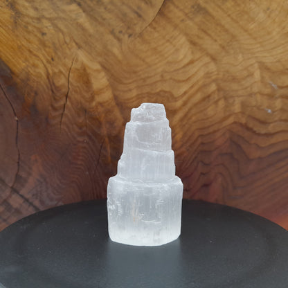 TOURS A ÉTAGES EN PIERRE SÉLÉNITE – 3 TAILLES UNIQUES, ORIGINALES & ARTISANALES