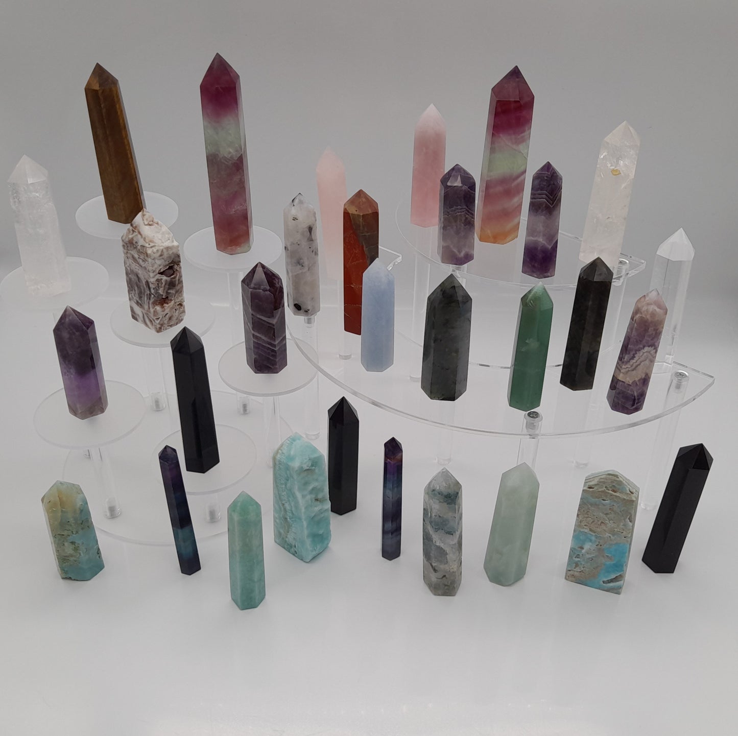 TOURS en POINTES EN PIERRE DE FLUORITE ARC EN CIEL AU CHOIX - UNIQUES & ARTISANALES