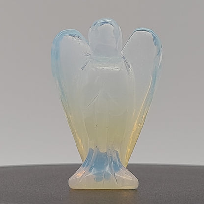 ANGE GARDIEN SCULPTÉ EN OPALITE - UNIQUE & ARTISANAL