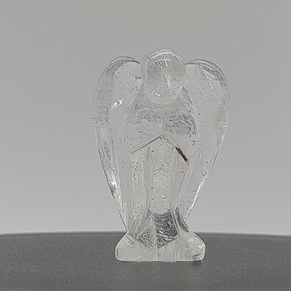 ANGE GARDIEN SCULPTÉ EN PIERRE CRISTAL DE ROCHE - UNIQUE & ARTISANAL