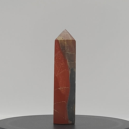 TOUR en POINTE EN PIERRE JASPE ROUGE - UNIQUE & ARTISANALE