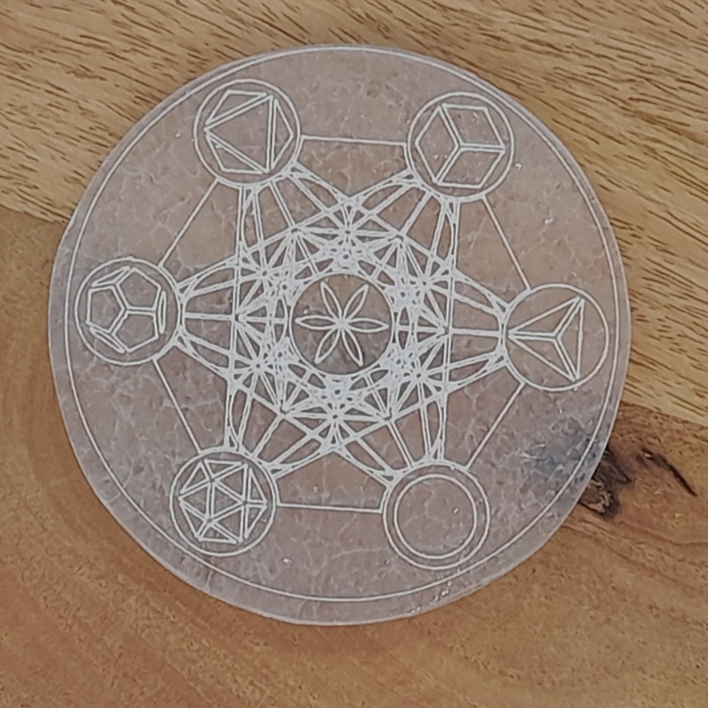 PLAQUE EN SÉLÉNITE GRAVÉE MÉTATRON - STATION DE RECHARGE - UNIQUE, ORIGINALE & ARTISANALE