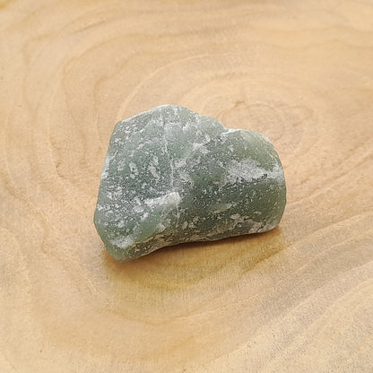 AVENTURINE VERTE EN PETITES PIERRES POLIES ET BRUTES