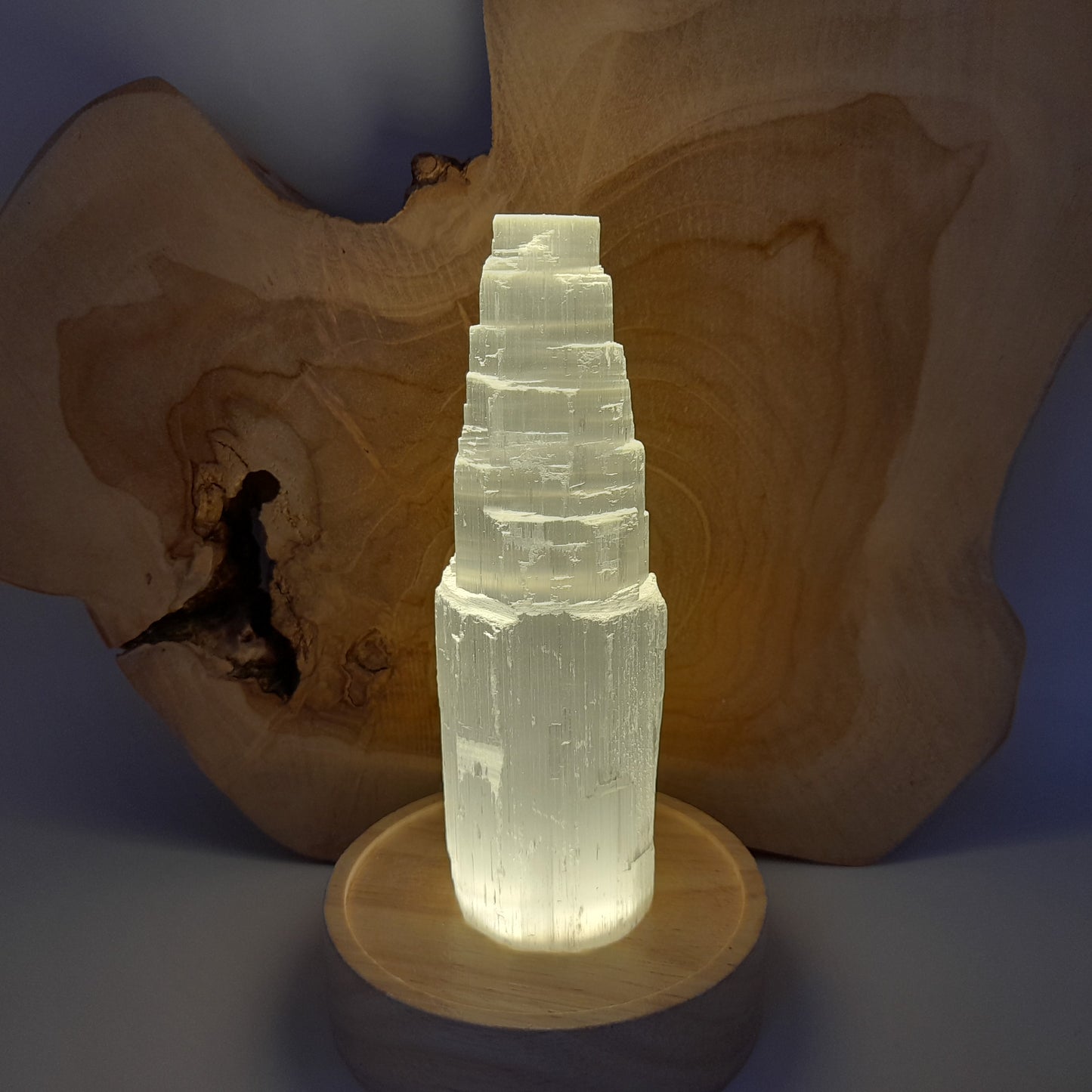 TOURS A ÉTAGES EN PIERRE SÉLÉNITE – 3 TAILLES UNIQUES, ORIGINALES & ARTISANALES