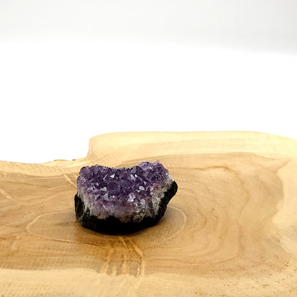 PETITE DRUSE N°124 EN CRISTAUX AMÉTHYSTE - PIERRE UNIQUE & ARTISANALE