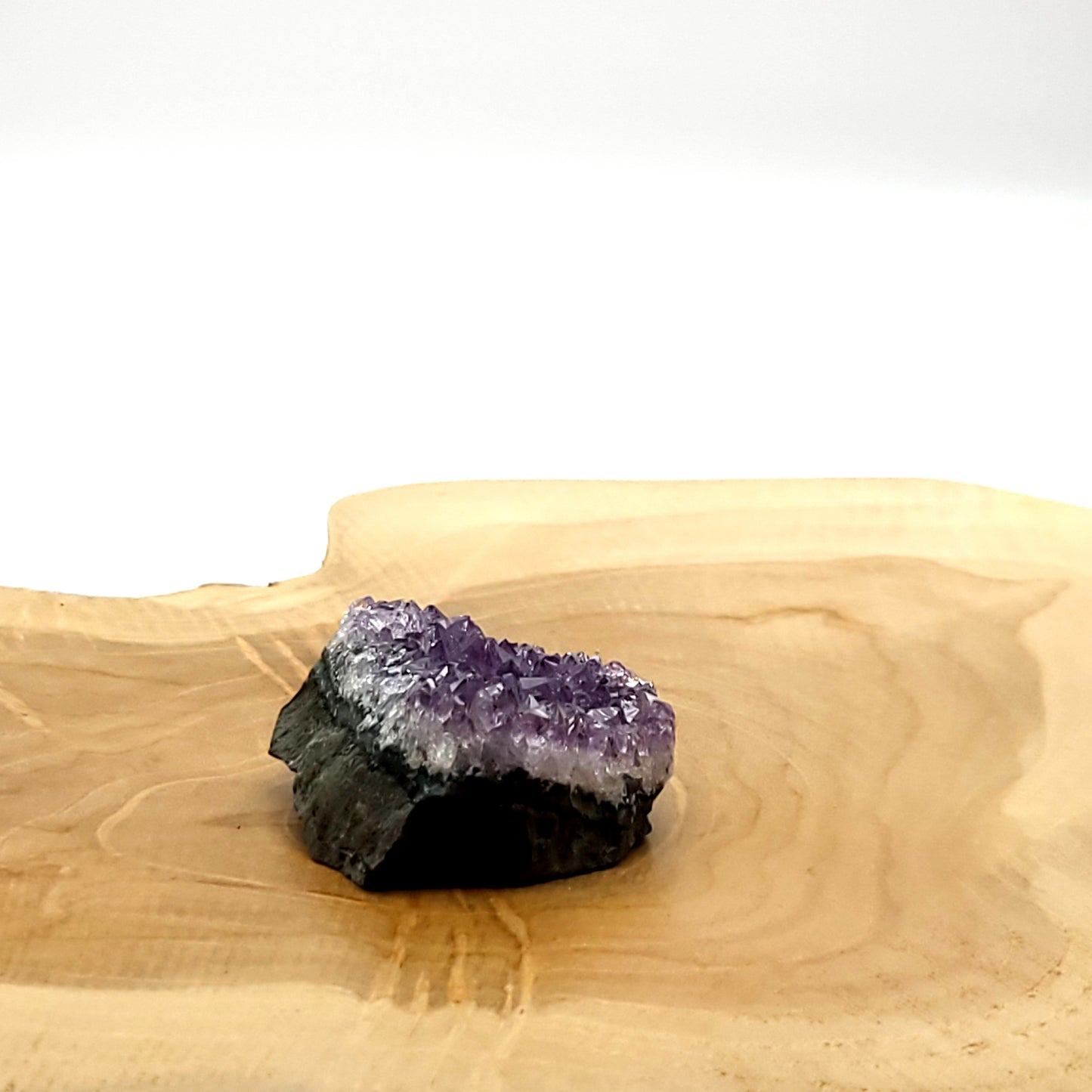 PETITE DRUSE N°124 EN CRISTAUX AMÉTHYSTE - PIERRE UNIQUE & ARTISANALE