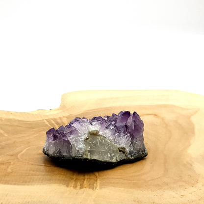 DRUSE MOYENNE N°106 EN CRISTAUX AMÉTHYSTE - PIERRE UNIQUE & ARTISANALE