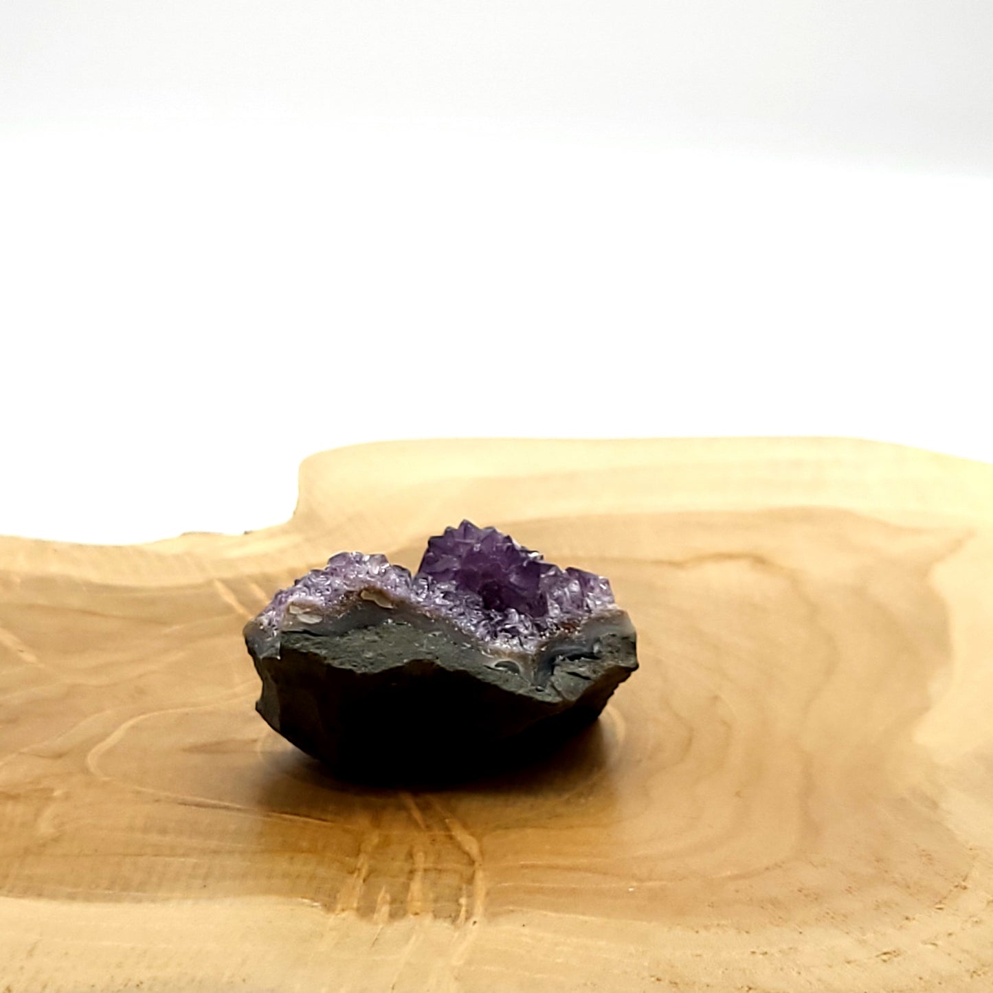PETITE DRUSE N°110 EN CRISTAUX AMÉTHYSTE - PIERRE UNIQUE & ARTISANALE