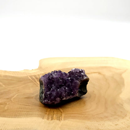 PETITE DRUSE N°110 EN CRISTAUX AMÉTHYSTE - PIERRE UNIQUE & ARTISANALE