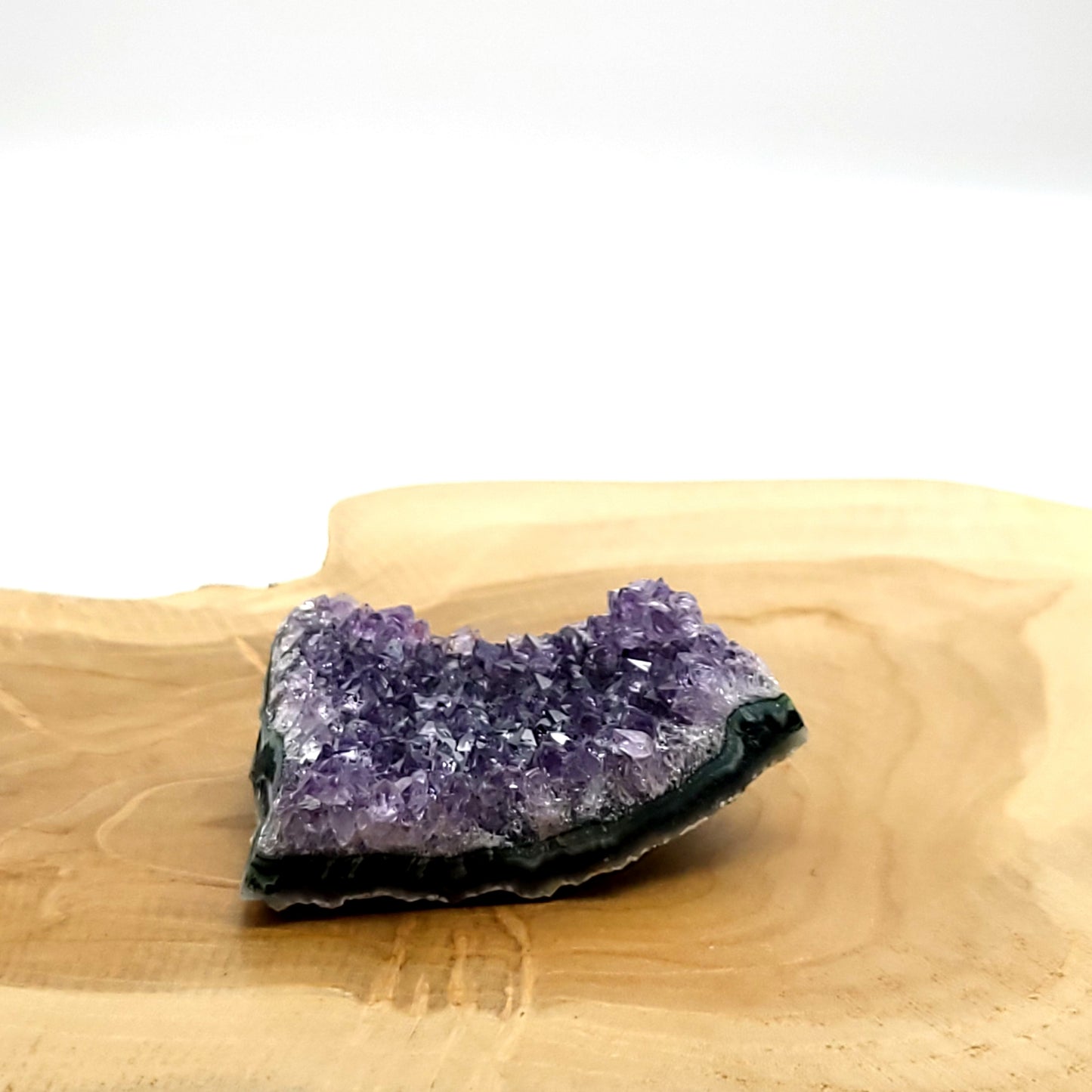 PETITE DRUSE N°119 EN CRISTAUX AMÉTHYSTE - PIERRE UNIQUE & ARTISANALE