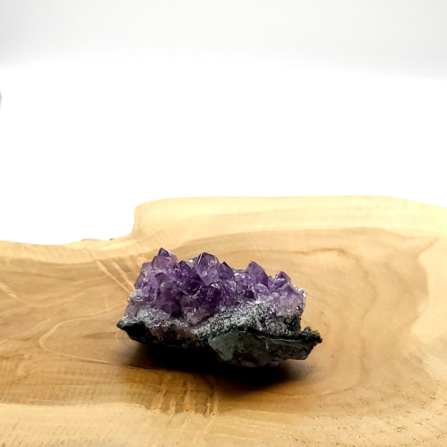 PETITE DRUSE N°117 EN CRISTAUX AMÉTHYSTE - PIERRE UNIQUE & ARTISANALE