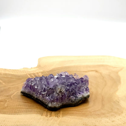 PETITE DRUSE N°120 EN CRISTAUX AMÉTHYSTE - PIERRE UNIQUE & ARTISANALE