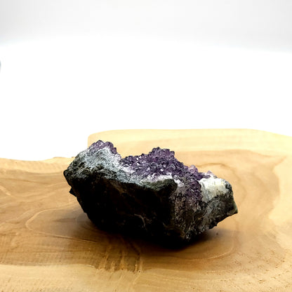 DRUSE MOYENNE N°111 EN CRISTAUX AMÉTHYSTE - PIERRE UNIQUE & ARTISANALE