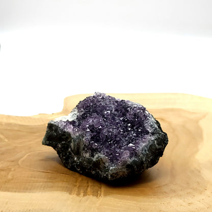 DRUSE MOYENNE N°111 EN CRISTAUX AMÉTHYSTE - PIERRE UNIQUE & ARTISANALE