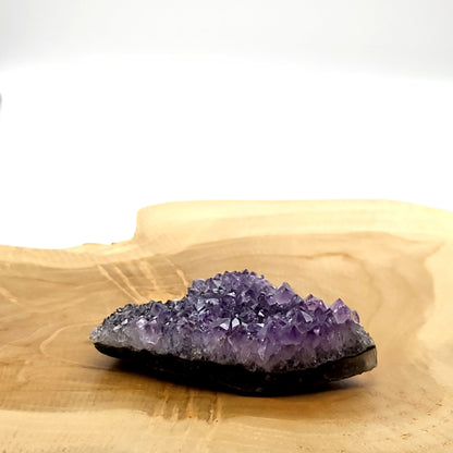 PETITE DRUSE N°114 EN CRISTAUX AMÉTHYSTE - PIERRE UNIQUE & ARTISANALE