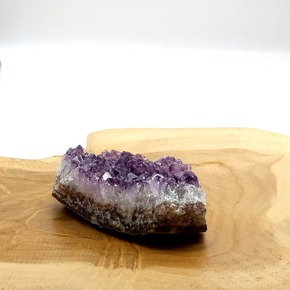 DRUSE MOYENNE N°121 EN CRISTAUX AMÉTHYSTE - PIERRE UNIQUE & ARTISANALE