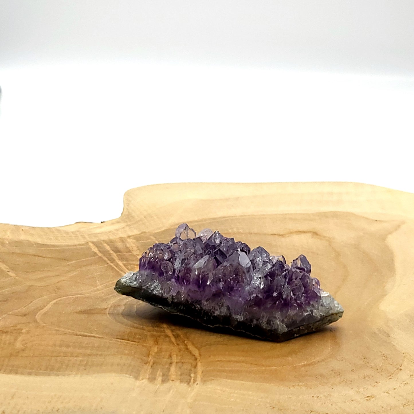 PETITE DRUSE N°122 EN CRISTAUX AMÉTHYSTE - PIERRE UNIQUE & ARTISANALE