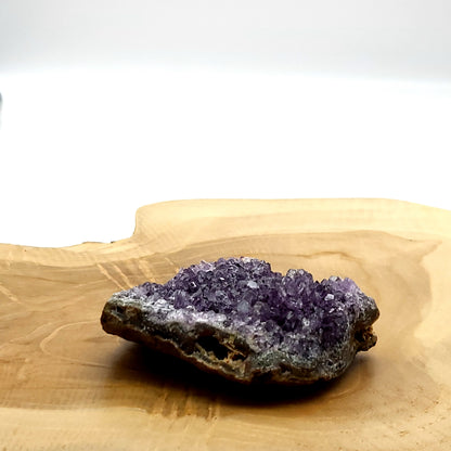 DRUSE MOYENNE N°112 EN CRISTAUX AMÉTHYSTE - PIERRE UNIQUE & ARTISANALE