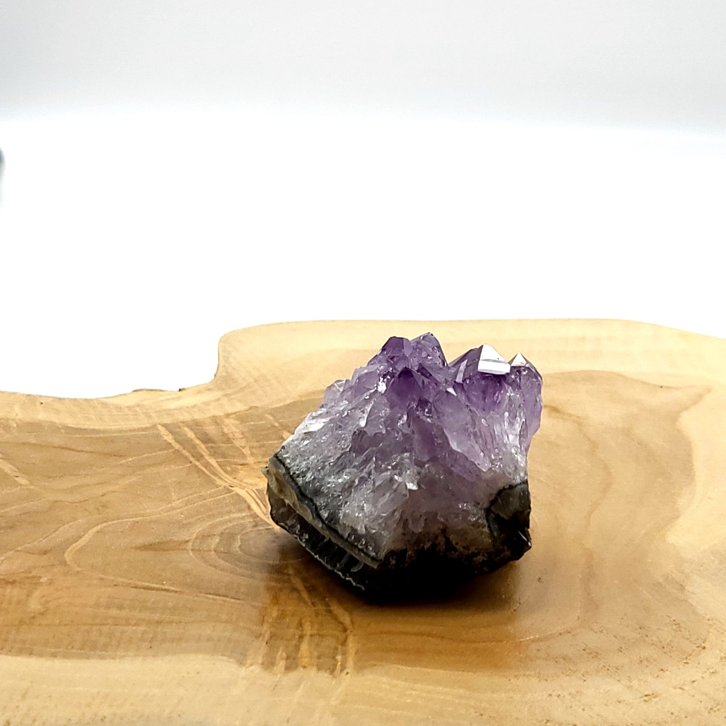 DRUSE MOYENNE N°125 EN CRISTAUX AMÉTHYSTE - PIERRE UNIQUE & ARTISANALE