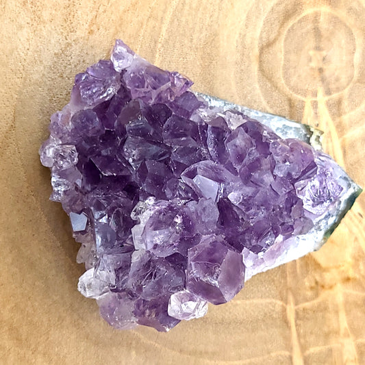 PETITE DRUSE N°123 EN CRISTAUX AMÉTHYSTE - PIERRE UNIQUE & ARTISANALE