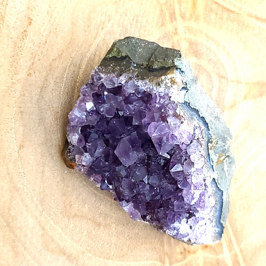 PETITE DRUSE N°113 EN CRISTAUX AMÉTHYSTE - PIERRE UNIQUE & ARTISANALE