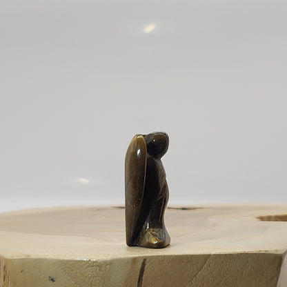 ANGE GARDIEN SCULPTÉ EN PIERRE OEIL DU TIGRE - UNIQUE,ORIGINAL & ARTISANAL