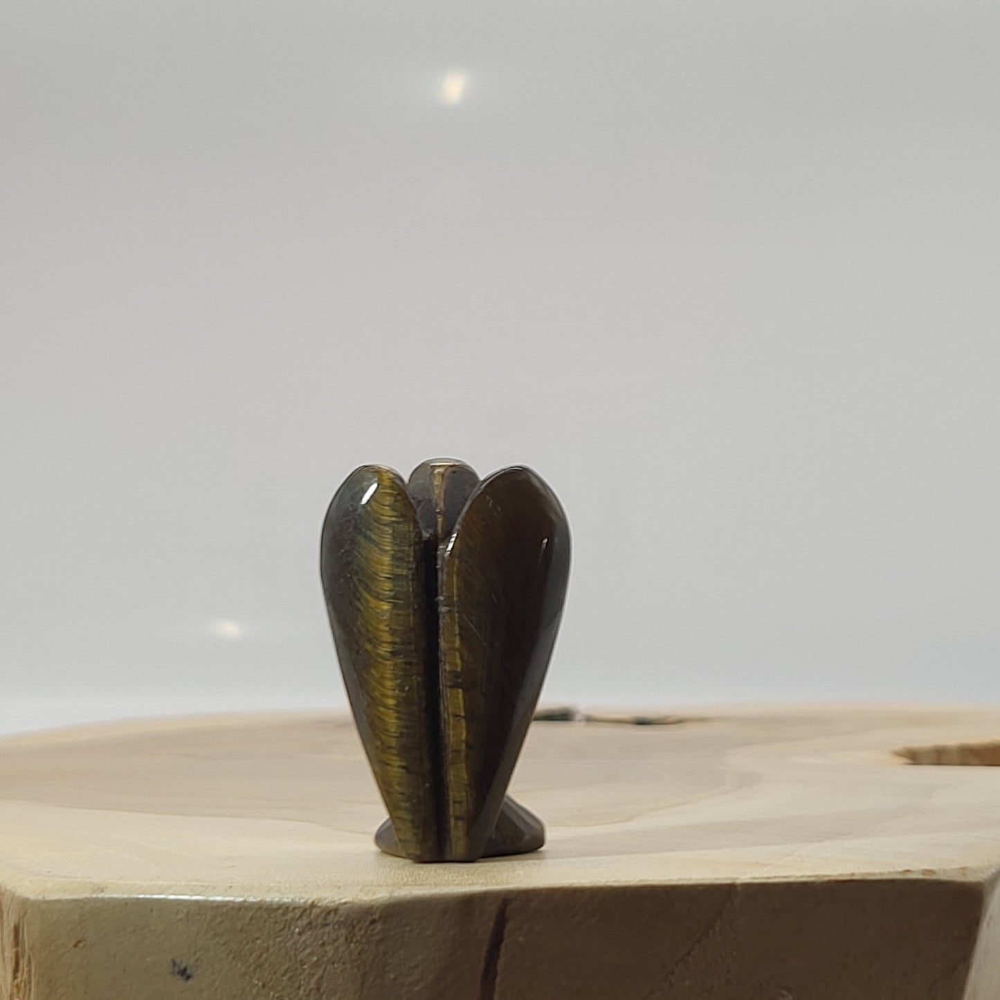 ANGE GARDIEN SCULPTÉ EN PIERRE OEIL DU TIGRE - UNIQUE,ORIGINAL & ARTISANAL