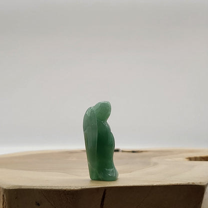 ANGE GARDIEN SCULPTÉ EN PIERRE AVENTURINE VERTE - UNIQUE & ARTISANAL