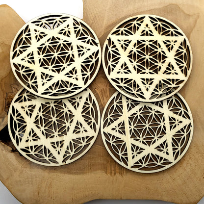 DÉCOS ÉTOILES À 6 BRANCHES + FLEURS DE VIE EN DESSOUS DE VERRES + STATIONS DE RECHARGE DE PIERRES - ARTISANAUX, UNIQUES & ORIGINAUX