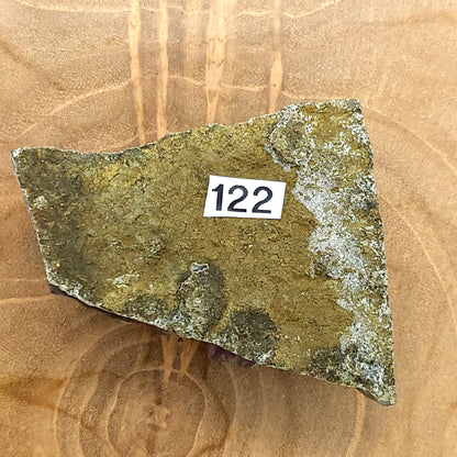 PETITE DRUSE N°122 EN CRISTAUX AMÉTHYSTE - PIERRE UNIQUE & ARTISANALE