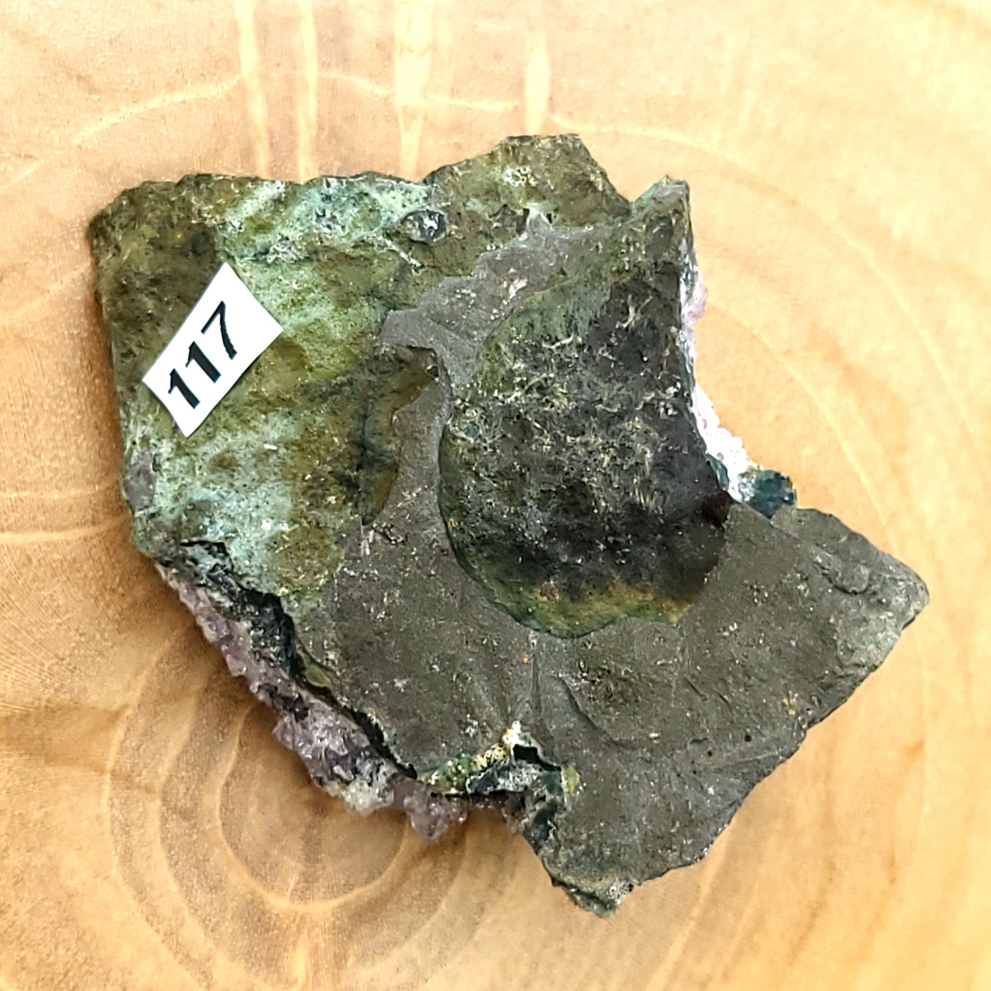 PETITE DRUSE N°117 EN CRISTAUX AMÉTHYSTE - PIERRE UNIQUE & ARTISANALE