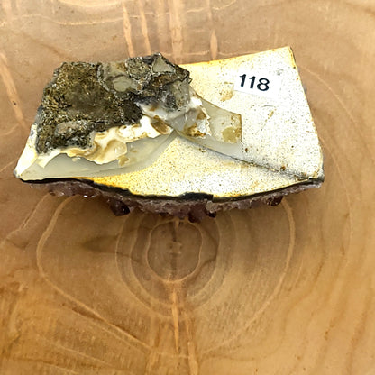 DRUSE MOYENNE N°118 EN CRISTAUX AMÉTHYSTE - PIERRE UNIQUE & ARTISANALE