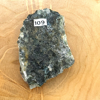 DRUSE MOYENNE N°109 EN CRISTAUX AMÉTHYSTE + CALCITE - PIERRE UNIQUE & ARTISANALE