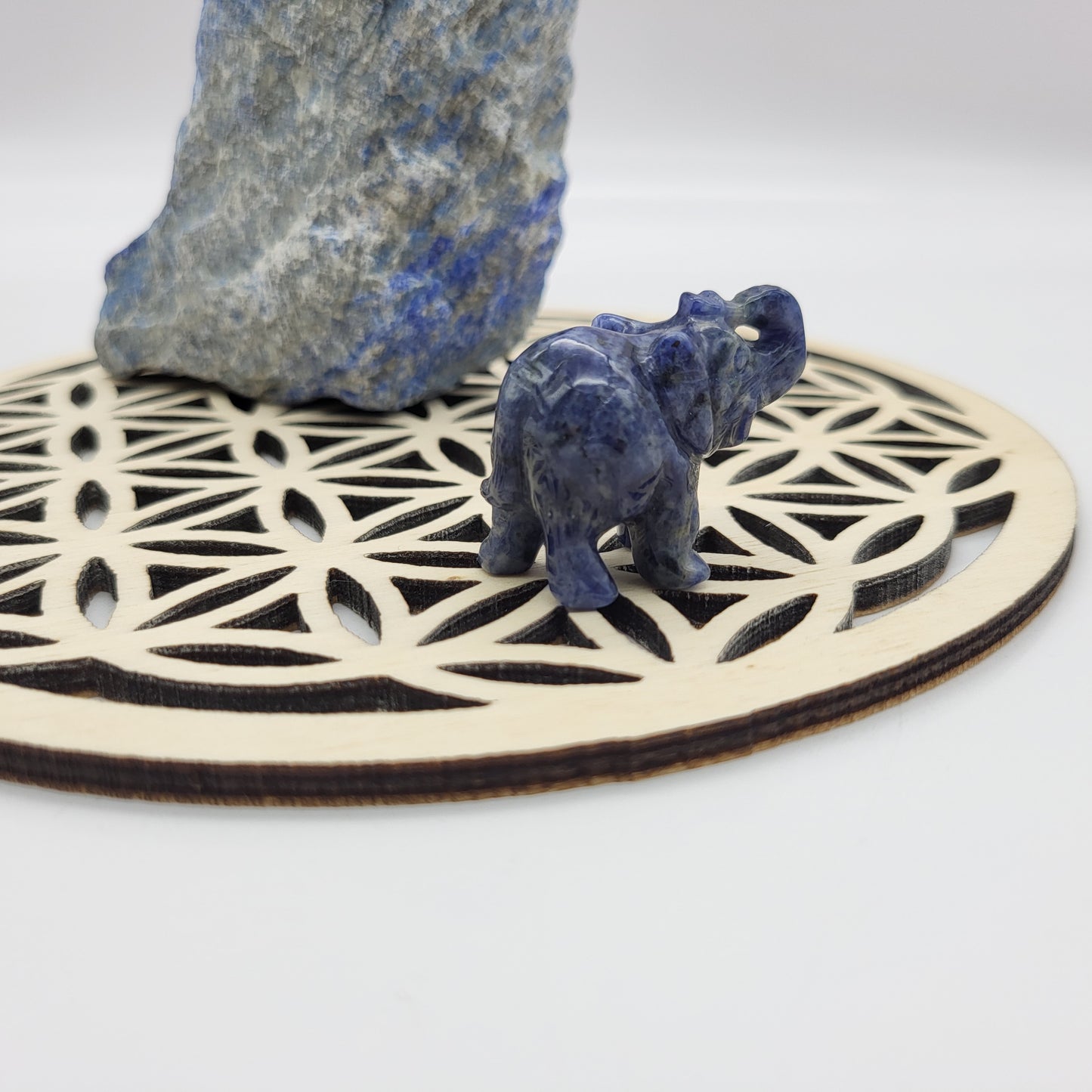 PETITS ÉLÉPHANTS ANIMAUX EN PIERRES AU CHOIX - SCULPTURES UNIQUES & ARTISANALES