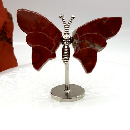 PAPILLON MOYEN EN PIERRE DE JASPE ROUGE N°1 SUR SOCLE EN MÉTAL - DÉCORATION ARTISANALE, ORIGINALE & UNIQUE AU CHOIX