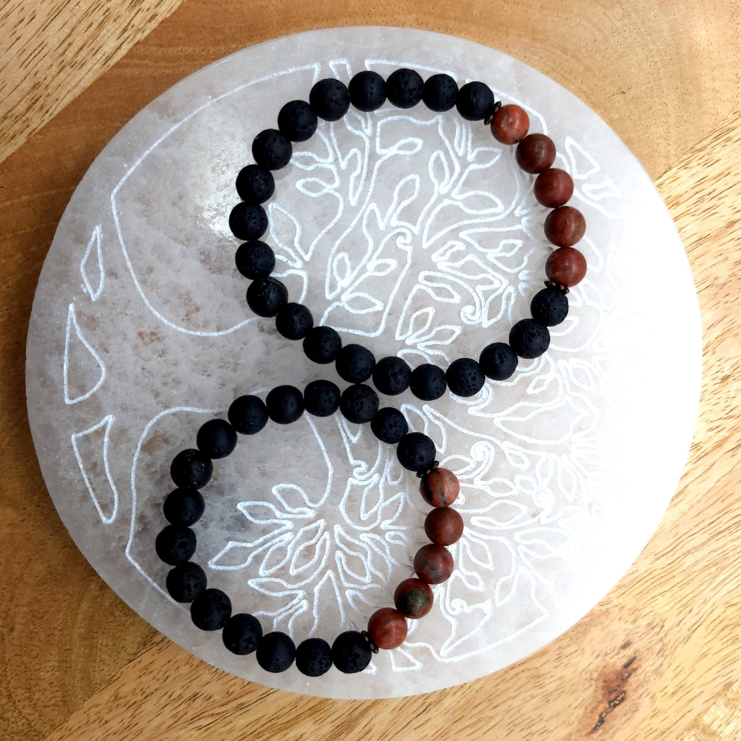 BRACELETS À ÉLASTIQUES EN PIERRES DE LAVE + JASPE ROUGE - 2 TAILLES AU CHOIX - BIJOUX ARTISANAUX, UNIQUES & ORIGINAUX