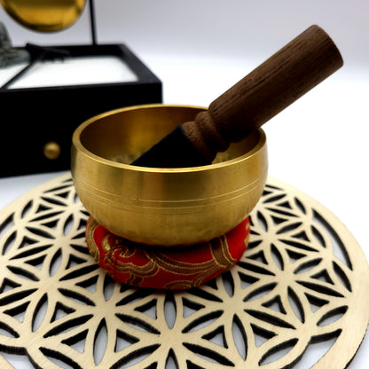 DIVERS PETITS BOLS CHANTANTS + BÂTONS & COUSSINS – UNIQUES, ARTISANAUX