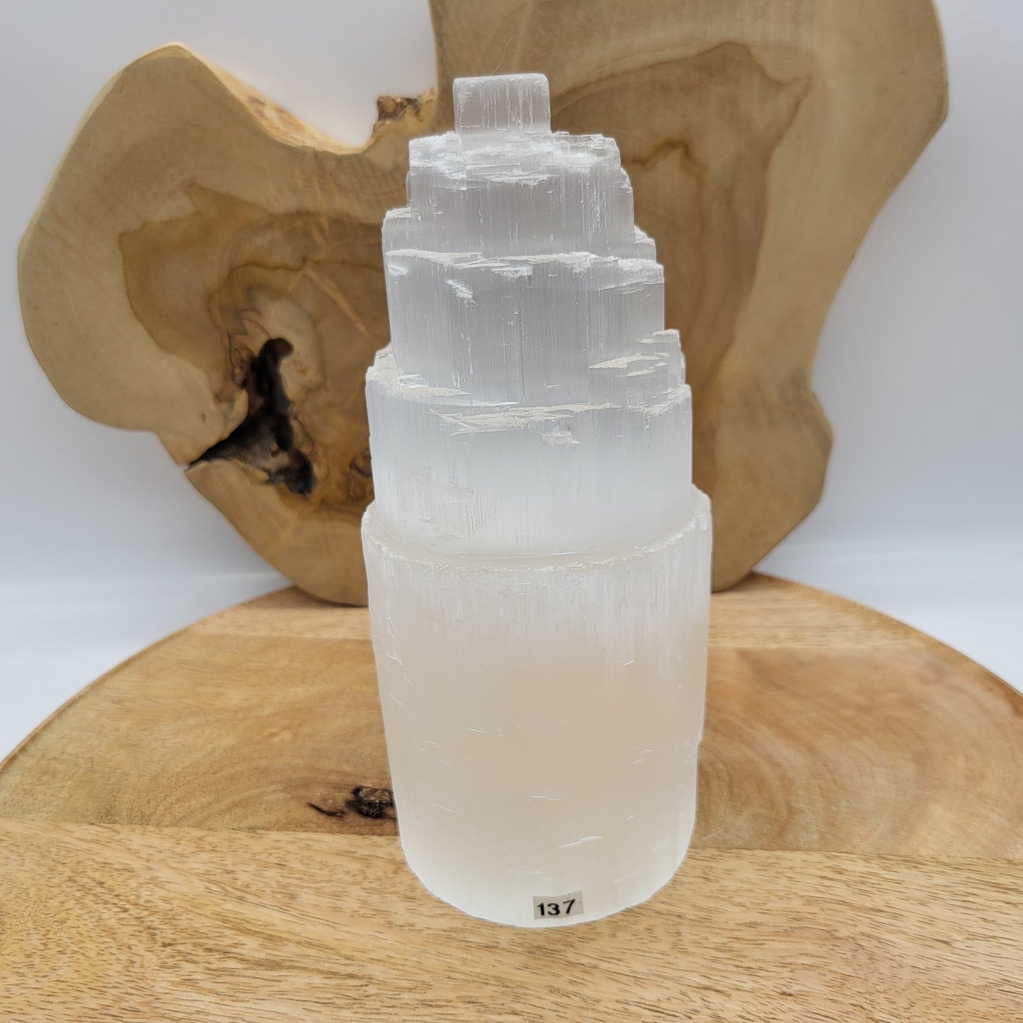 GRANDE LAMPE N°137 TOUR A ÉTAGES EN PIERRE SÉLÉNITE - UNIQUE, ORIGINALE & ARTISANALE