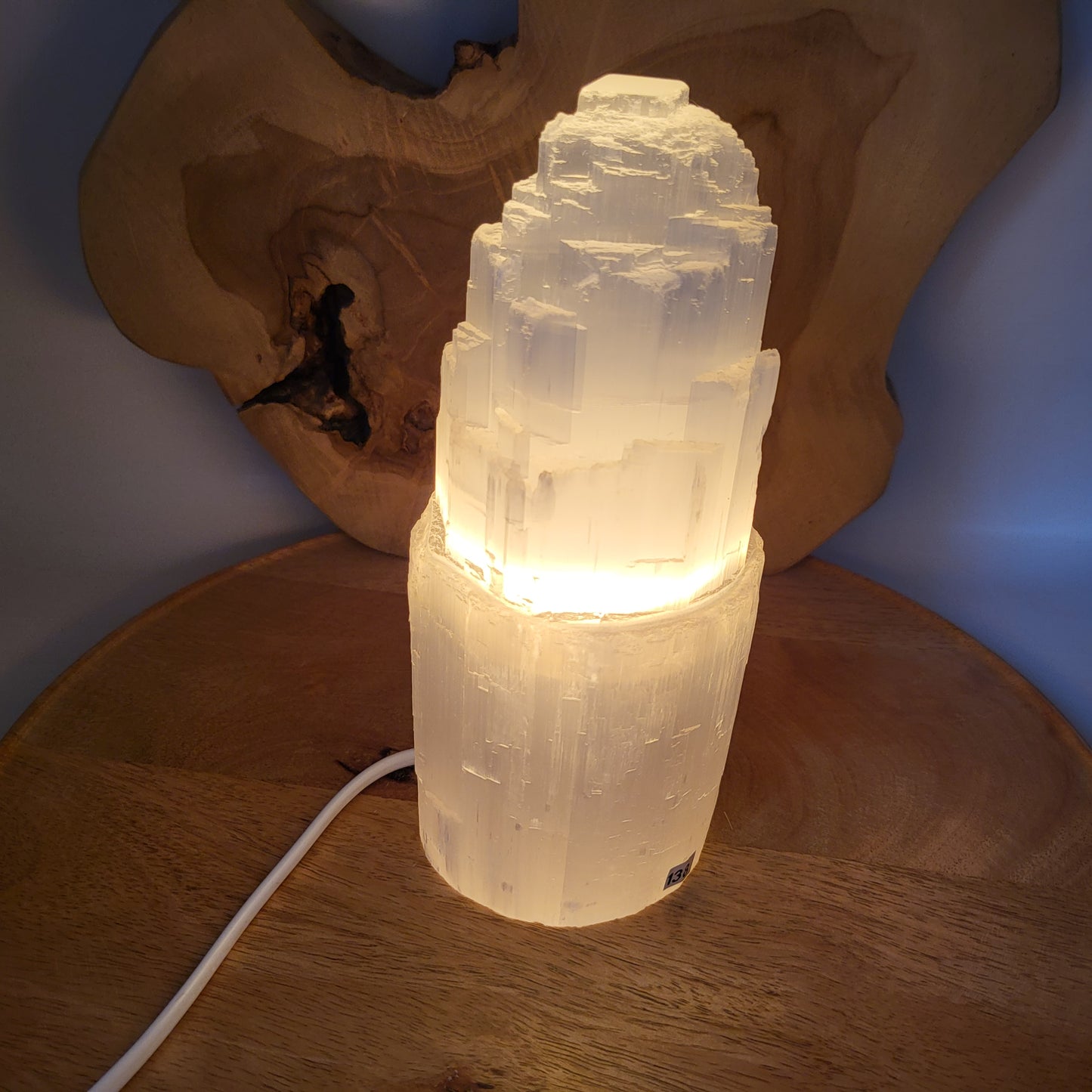 GRANDE LAMPE N°138 TOUR A ÉTAGES EN PIERRE SÉLÉNITE - UNIQUE, ORIGINALE & ARTISANALE