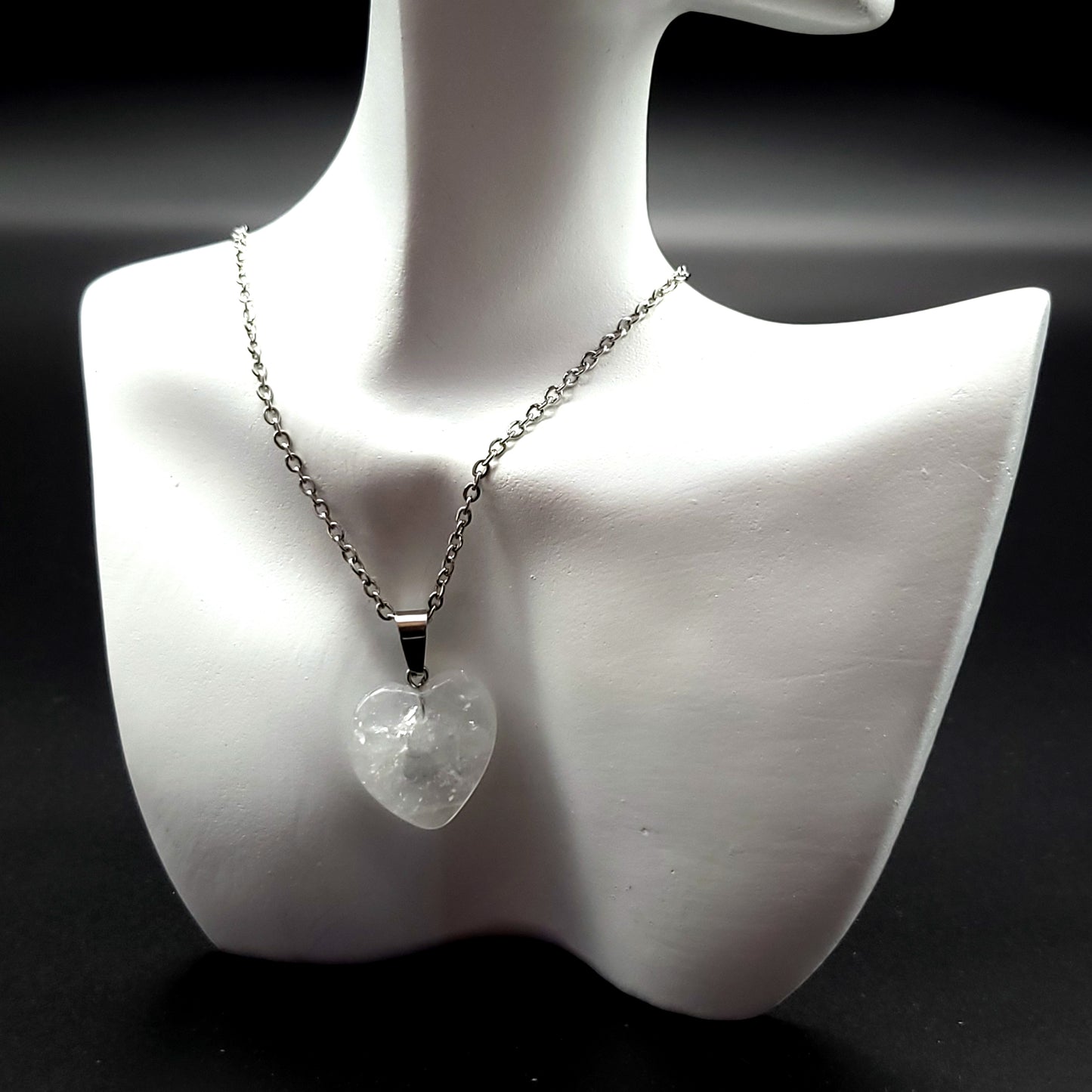 COLLIERS + PENDENTIFS COEURS + ARBRES DE VIE EN PIERRE DE CRISTAL DE ROCHE - BIJOUX ARTISANAUX, UNIQUES & ORIGINAUX