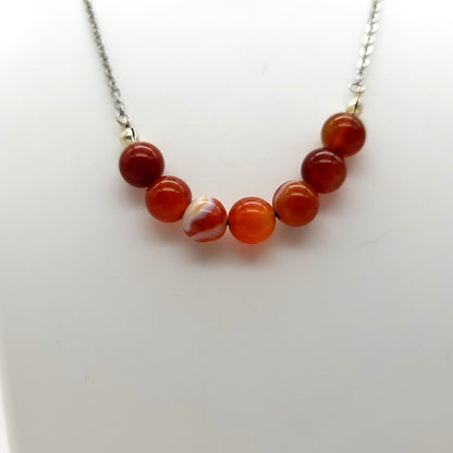 COLLIER DE 7 PERLES EN PIERRE AGATE ORANGE - BIJOU ARTISANAL, UNIQUE & ORIGINAL