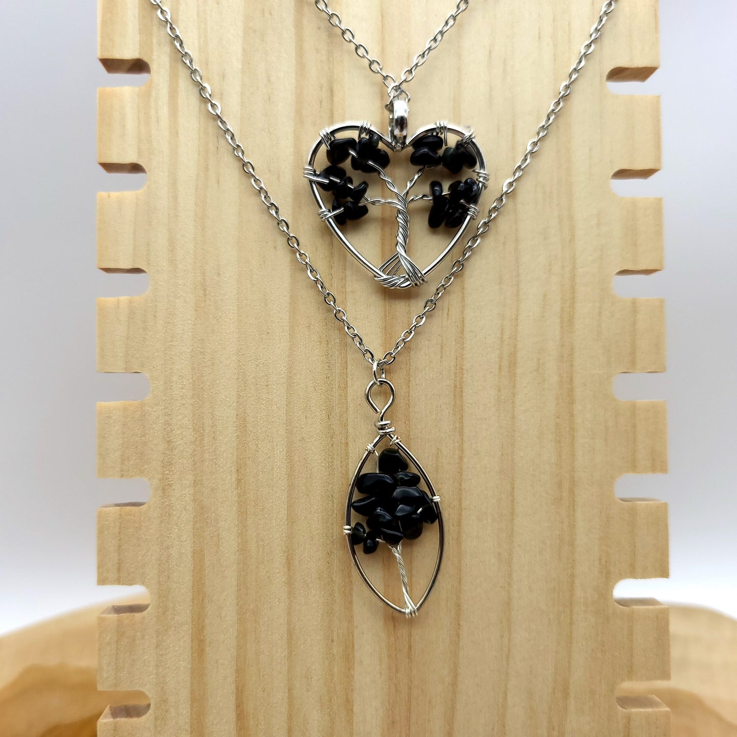 DIVERS COLLIERS + PENDENTIFS ARBRES DE VIE EN PIERRE ONYX NOIR - BIJOUX ARTISANAUX, UNIQUES & ORIGINAUX