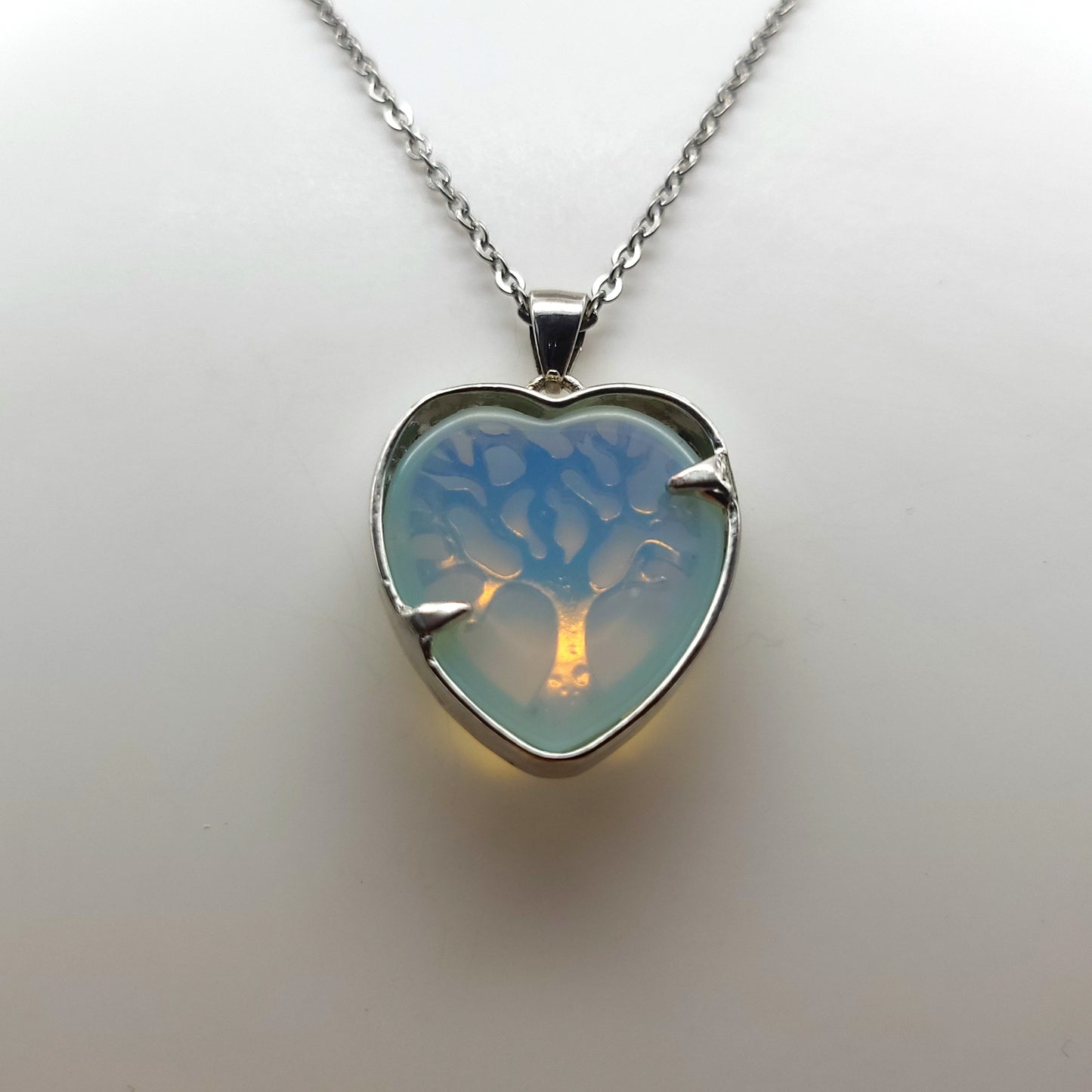 COLLIERS + PENDENTIFS COEURS + ARBRES DE VIE EN OPALITE - BIJOUX FANTAISIES ARTISANAUX, UNIQUES & ORIGINAUX