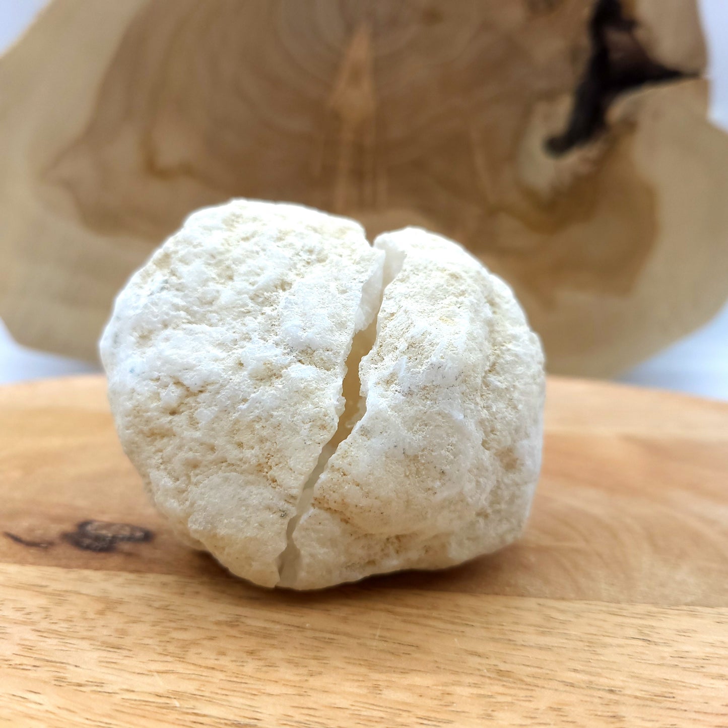 GÉODE UNIQUE N°129 EN PIERRE DE CRISTAL DE ROCHE