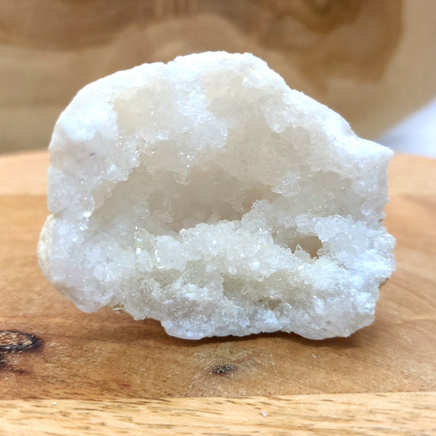 GÉODE UNIQUE N°129 EN PIERRE DE CRISTAL DE ROCHE