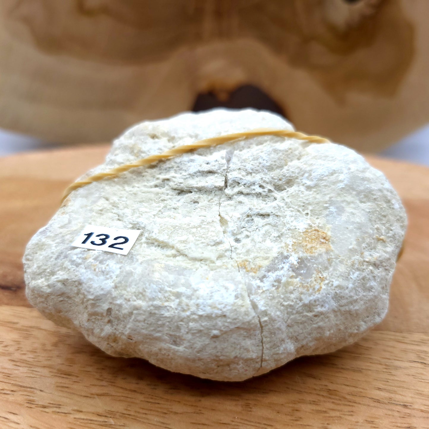 GÉODE UNIQUE N°132 EN PIERRE DE CRISTAL DE ROCHE