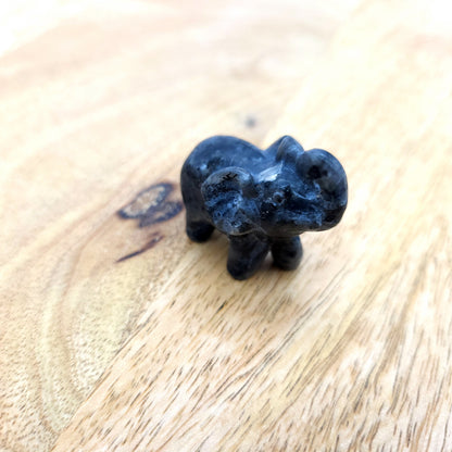 PETITS ÉLÉPHANTS ANIMAUX EN PIERRES AU CHOIX - SCULPTURES UNIQUES & ARTISANALES