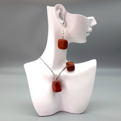 2 PARURES EN PIERRE DE JASPE ROUGE : COLLIER 7 PERLES OU PENDENTIF + BOUCLES D’OREILLES - BIJOUX ARTISANAUX, UNIQUES & ORIGINAUX