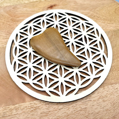 GRAND OUTIL de BEAUTÉ " GUA SHA " EN BOIS NATUREL - MASSAGE - ANTI-ÂGE - ARTISANAL ET UNIQUE